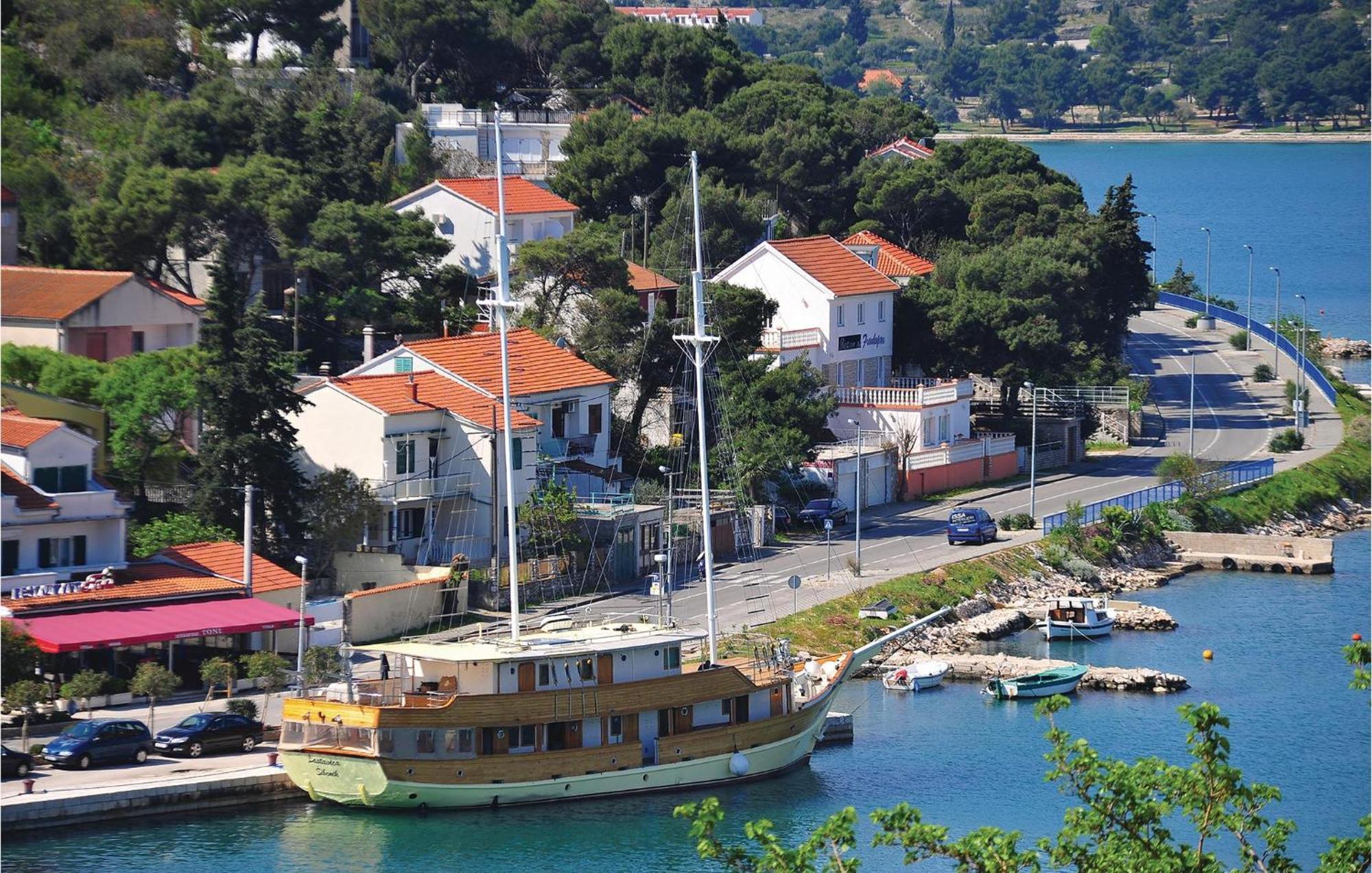 Amazing Apartment In Tisno With Wifi Экстерьер фото